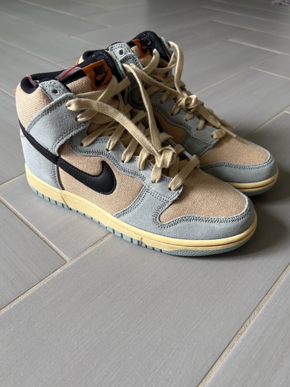 Nike Dunk Hi SE “Hemp Hoops” Sneakers in Beige, Pale Blue & Black | 2023